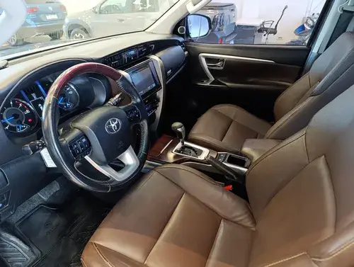 Toyota SW4 2.8 Srx 177cv 4x4 7as At 2016