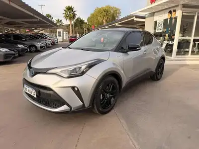 Toyota CH-R 1.8 Hybrid 2022