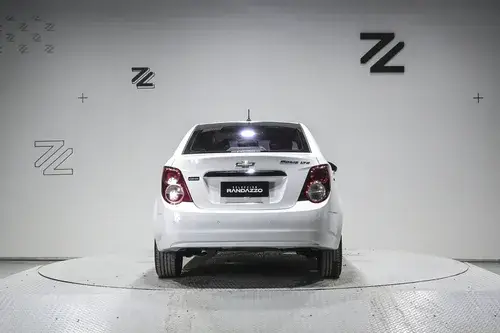 Chevrolet Sonic 1.6 4 PTAS LTZ 2014