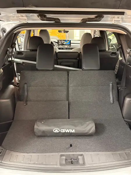 Outlander 2.5L GLS 8AT 4WD Full (MY2025) 2026