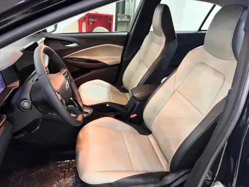 Chevrolet Sonic 1.0 T PREMIER AT L26 2026