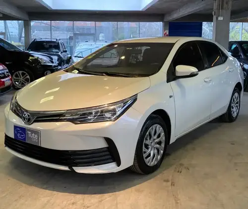 Toyota Corolla 1.8 Xli Mt 140cv 2017
