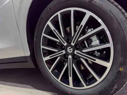 B10 REEV Ultra Híbrido 2026