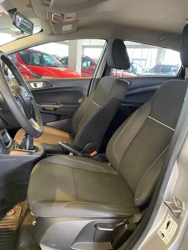Ford Fiesta Kinetic 1.6 S Plus 120cv 2016