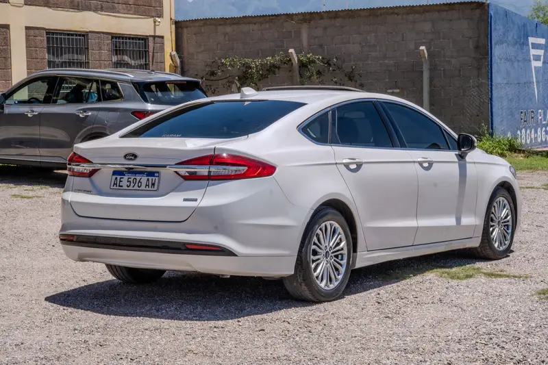 Ford Mondeo Titanium Hibrido At 2021