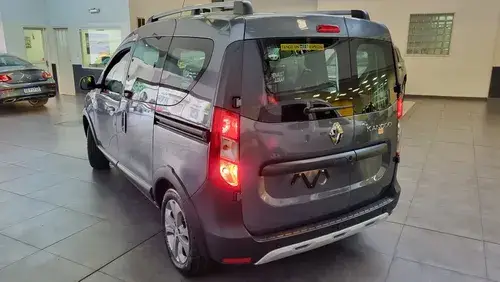 Renault Kangoo Ii 1.6 Sce Stepway 2026