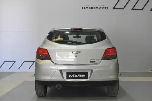 Chevrolet Onix 1.4 Ltz Mt 98cv 2013