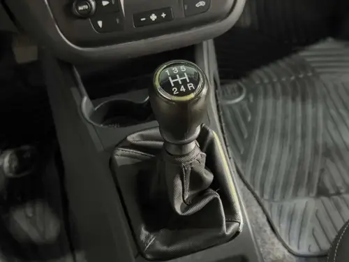 Fiat Punto 1.6 Essence 2013