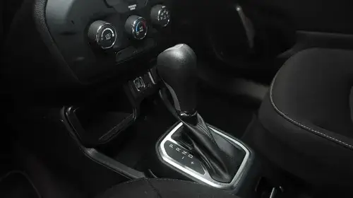 Jeep Renegade 1.8 Sport At6 2025