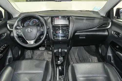 Toyota Yaris 1.5 107cv Xls Cvt Sedan 2023