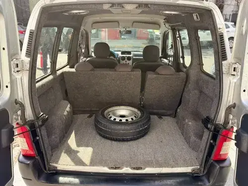Peugeot Partner 1.4 Furgon Confort 5as 2015