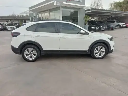 Volkswagen Nivus Comfortline 200 Tsi 2021