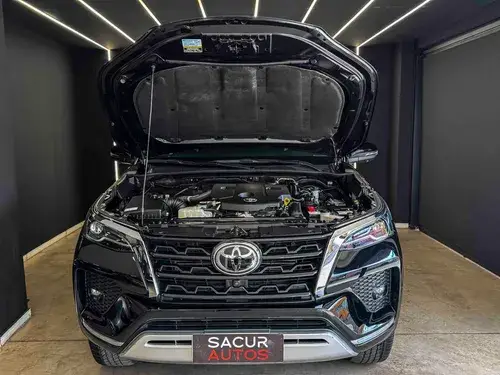 Toyota Hilux SW4 SRX 2.8 TDI 4x4 AT 2023