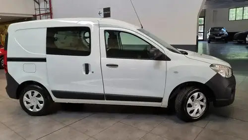 Renault Kangoo Ii Express 1.6 Sce Confort 5A 2026