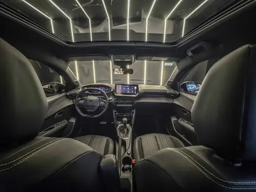 Peugeot 208 GT 1.0T CVT 2025