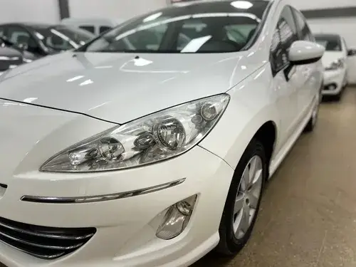 Peugeot 408 1.6 Allure Hdi Nav 115cv 2015