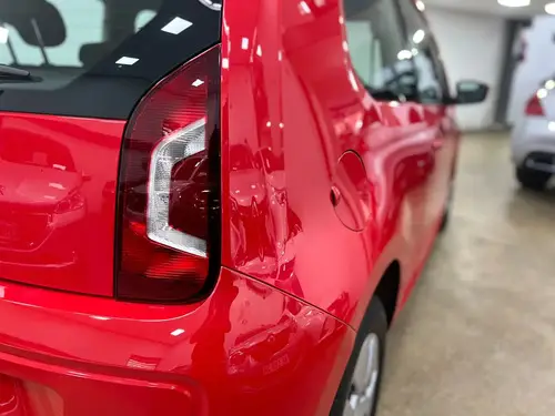 Volkswagen Up! 1.0 Move Up! 75cv 2015