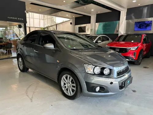 Chevrolet Sonic LTZ 1.6 MT 2013