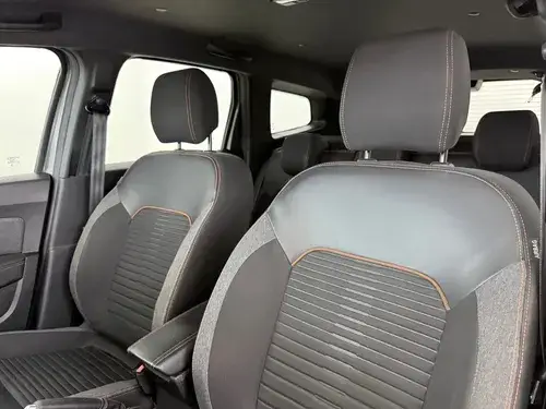 Renault Duster 1.3 T 4X2 ICONIC CVT 2025