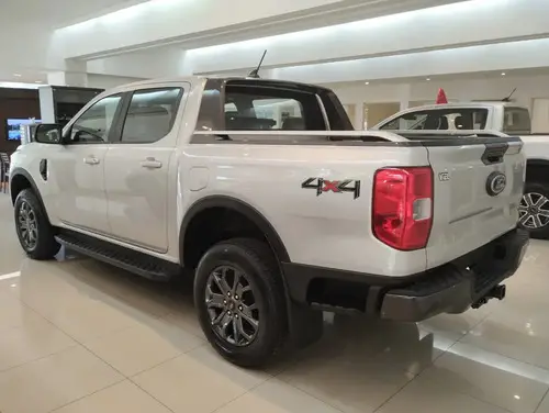 Ford Ranger 2.0T Cd Black 4X4 Mt 2026