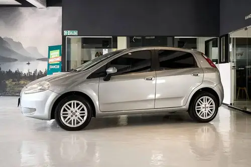 Fiat Punto 1.6 Essence 2011