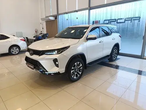 Toyota SW4 2.8 Srx 204Cv 4X4 7As At 2024