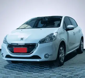 Peugeot 208 1.5 Allure Touchscreen 2015