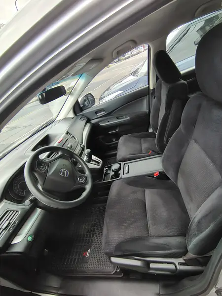 Honda CR-V LX AT 2012
