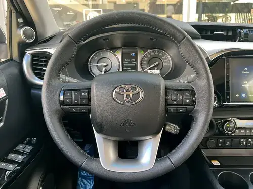 Toyota Hilux Pick-Up 2.8 Cd Srx 204Cv 4X4 At 2026