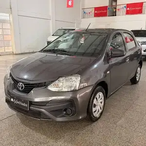 Toyota Etios 1.5 X 5p 2022
