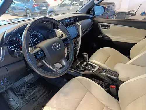 Toyota SW4 2.8 Tdi Diamond 4X4 7As 6At 2022