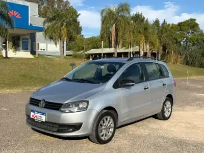 Volkswagen Suran 1.6 Trendline 2013