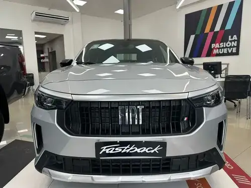 Fiat FASTBACK 1.3 T270 At6 2026