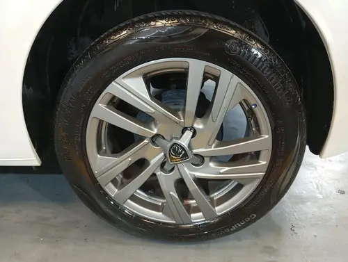 Peugeot 208 1.6 Allure 2024