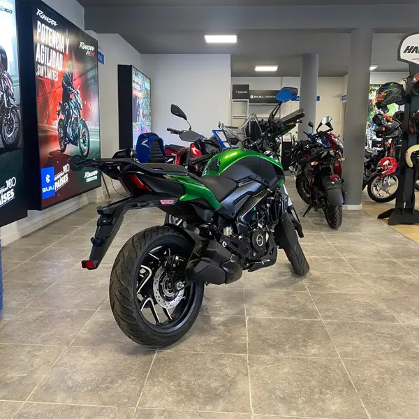 Bajaj Dominar 400 Street 2026