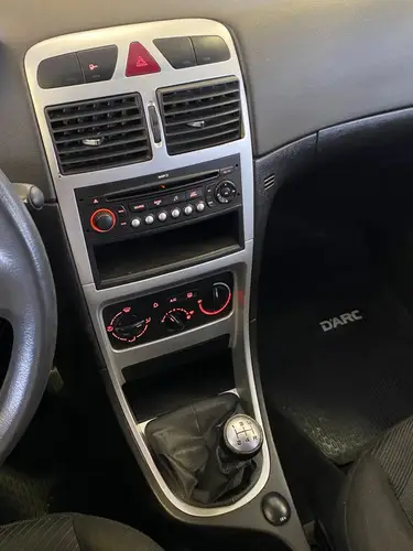 Peugeot 307 1.6 Sedan Xs 110cv Mp3 2010
