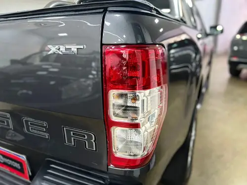 Ford Ranger 3.2 Cd Xlt Tdci 200cv Automática 4x2 2021