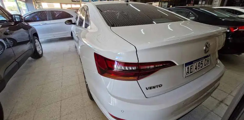 Volkswagen VENTO VENTO 1,4 TSI HIGHLINE AQ TIP 2020
