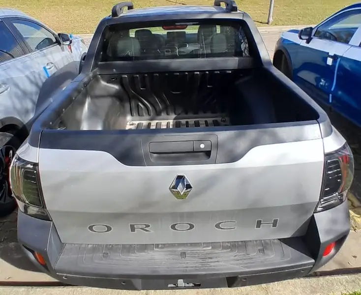 Renault Oroch Emotion 1.6 2026