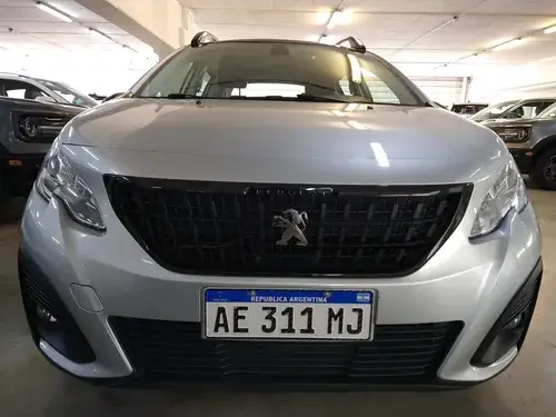 Peugeot 2008 1.6 Feline 2020