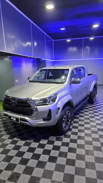 Toyota Hilux SRX 4x4 2.8L TDI 6AT Hilux SRX 4x4 2024