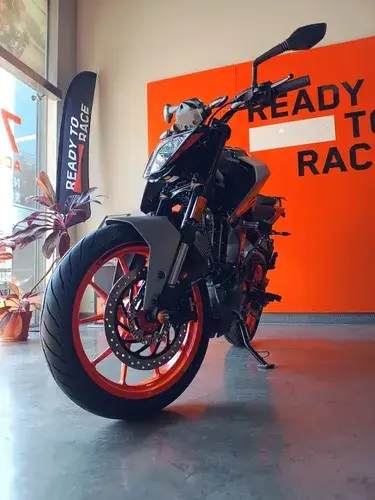 KTM DUKE 200 NG Naked 2026