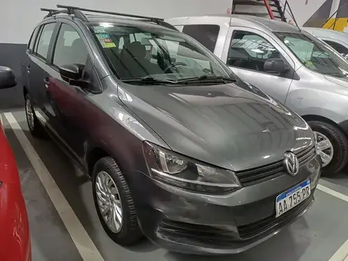 Volkswagen Suran 1.6 Comfortline 101cv 2016