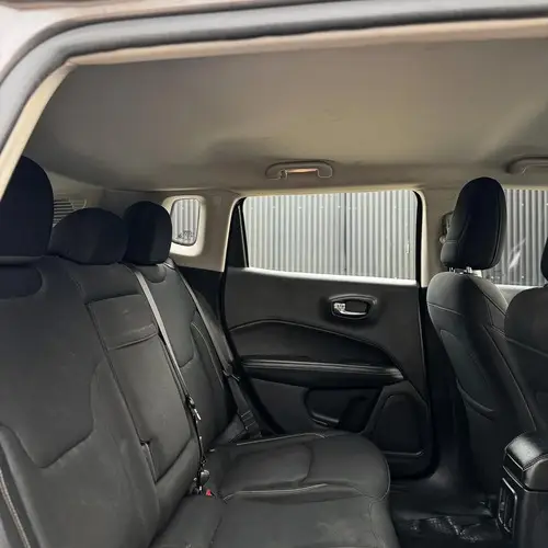 Jeep Compass 2.4 4X2 SPORT AT6 L19 2019