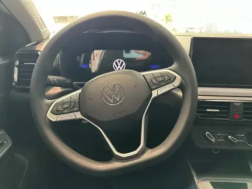 Volkswagen Tera Trendline 1.0 TSI AT 2026