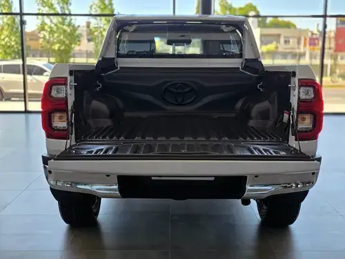 Toyota Hilux Pick-Up 2.8 Cd Srx 204Cv 4X4 At 2026