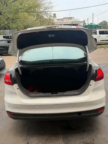 Ford Focus 2.0 Titanium 2015