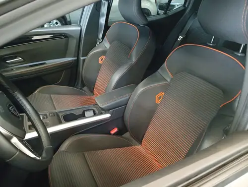 Renault Kardian 1.0 Tce Premiere Edition 200 Edc 2025