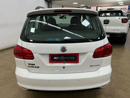 Volkswagen Suran 1.6 Imotion Highline 2015