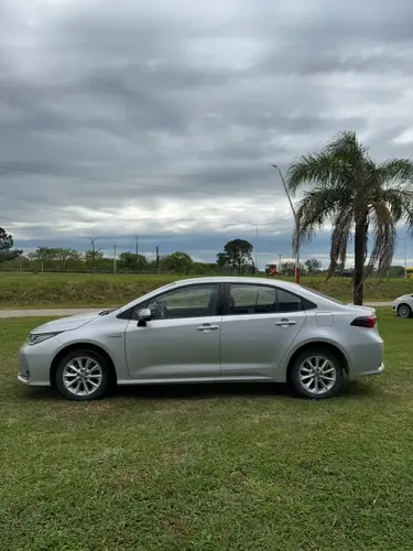 Toyota Corolla XEI 1.8 AT HYBRID 2021